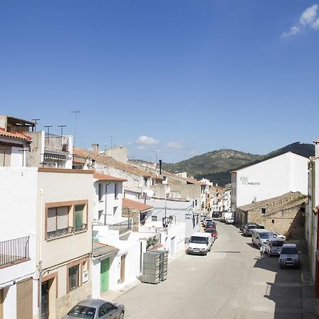 Gilber Hotel Adzaneta Exterior photo